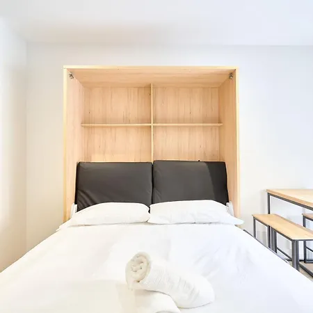 Rosario 32 By Keyhom Apartment Salamanca